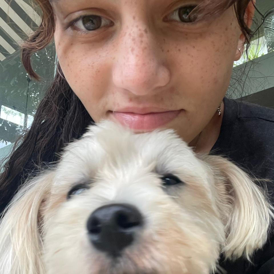 Alessa, Pet Sitter at Poochy Pets
